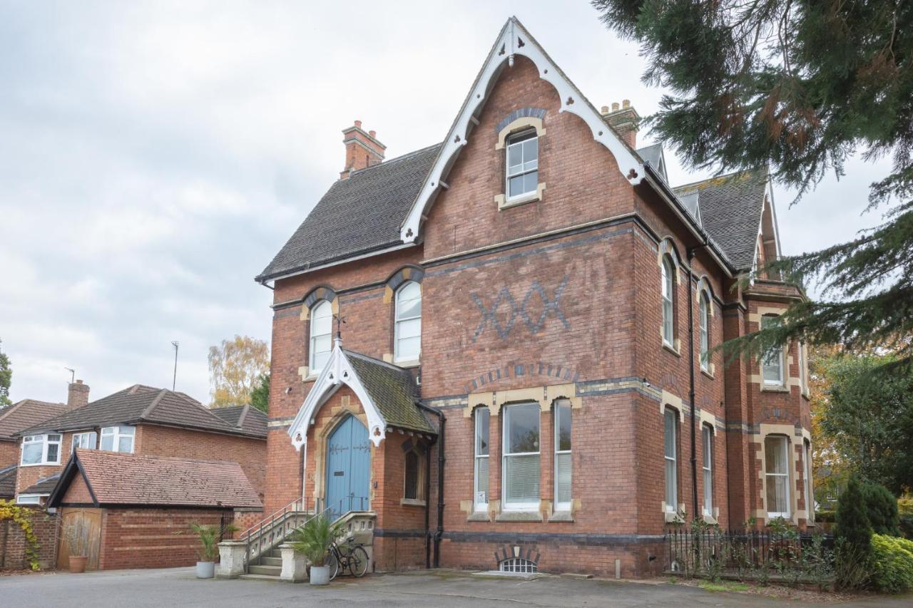 Spacious 2br Victorian Flat In Cotswolds - Free Parking Apartamento Cheltenham